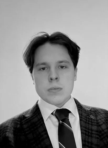 Никита Секретарёв
